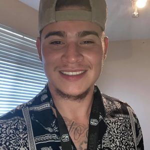 Meet your Posher, Jose